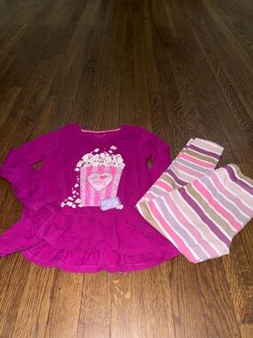 Isaac Mizrahi Hot Pink Popcorn Graphic Ruffle Tunic